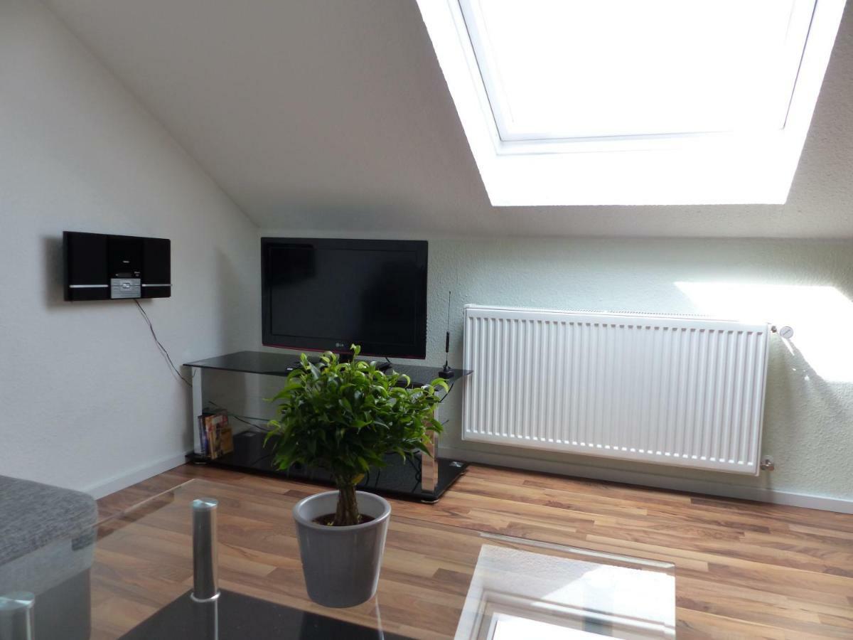 Schoene Komplette Ferienwohnung In Wesel Везель Экстерьер фото